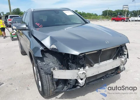 2018 Mercedes-Benz Glc 300 from USA, damaged, VIN WDC0G4JB4JV100880